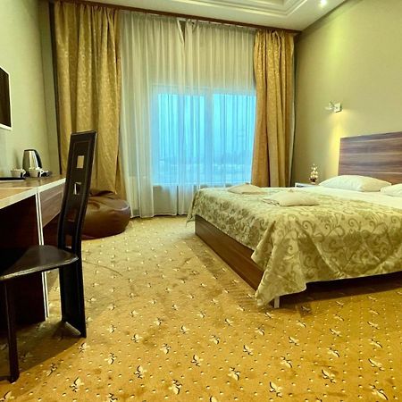Riga Unimars Hotel Extérieur photo
