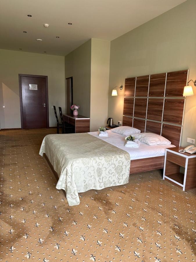 Riga Unimars Hotel Extérieur photo