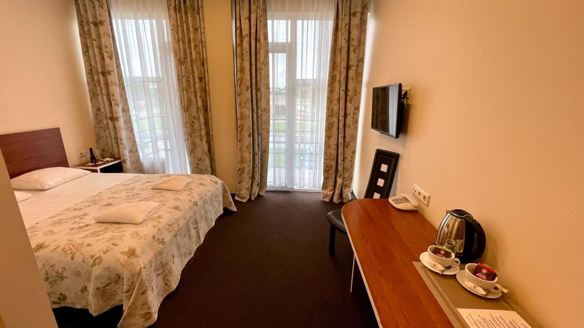 Riga Unimars Hotel Extérieur photo